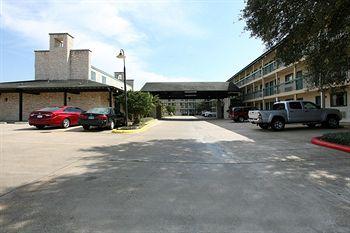 Amerihome Inn & Suites Houston Airport North Ngoại thất bức ảnh