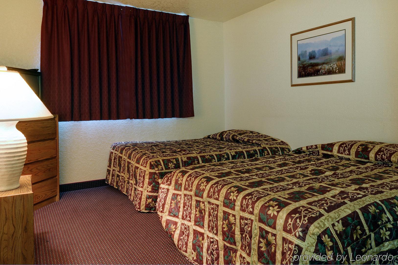 Amerihome Inn & Suites Houston Airport North Phòng bức ảnh