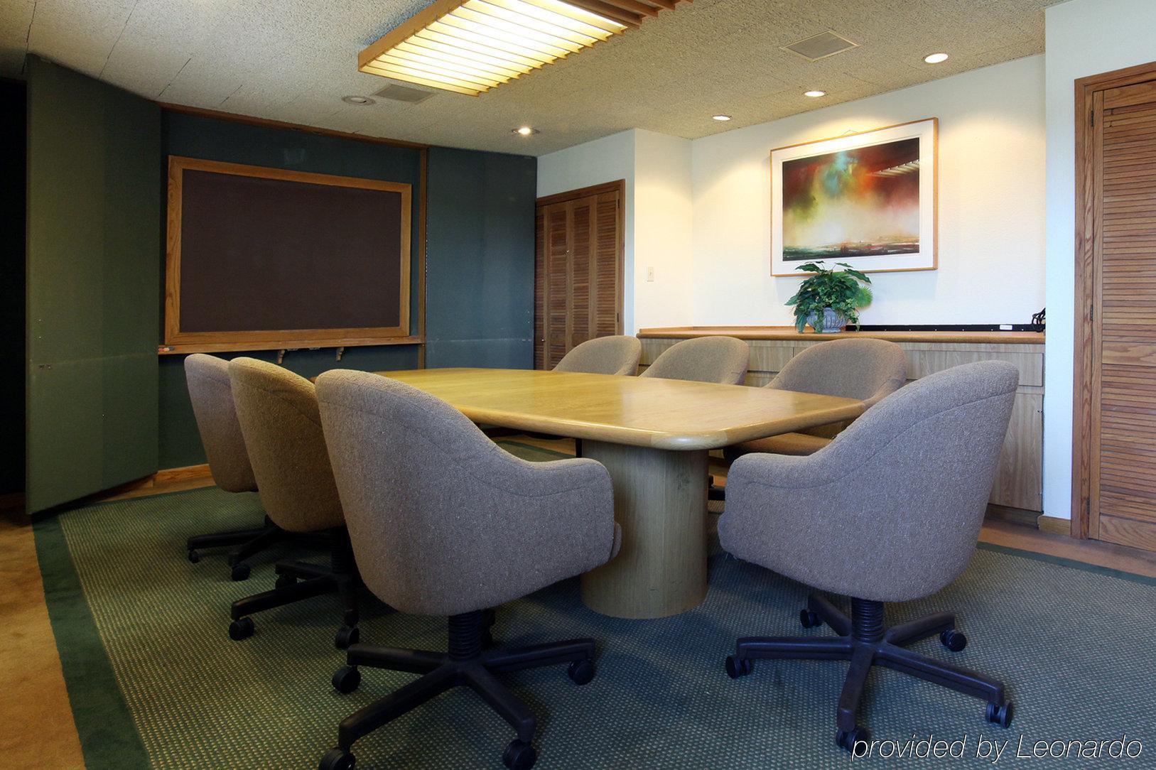 Amerihome Inn & Suites Houston Airport North Tiện nghi bức ảnh
